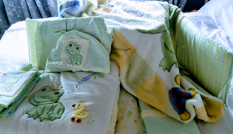 lemon cot bedding